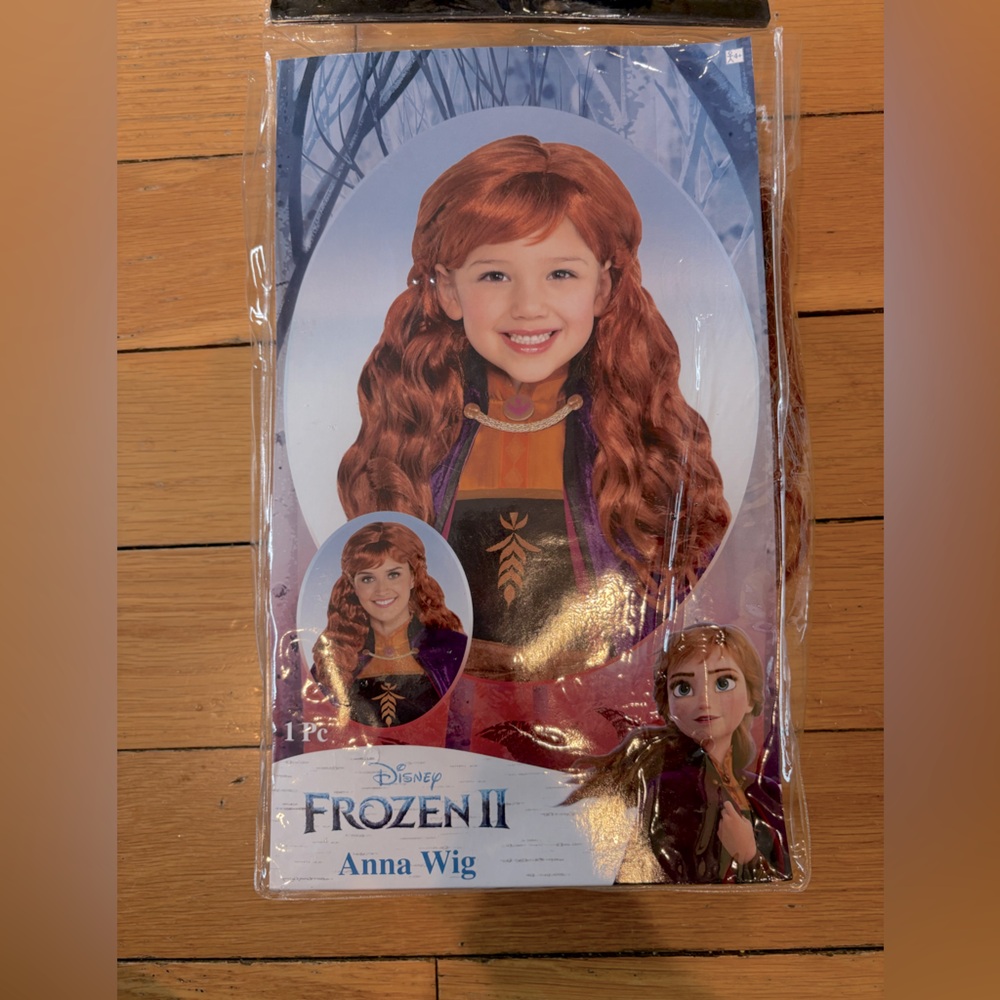 Disney Frozen II Anna Wig - NWT